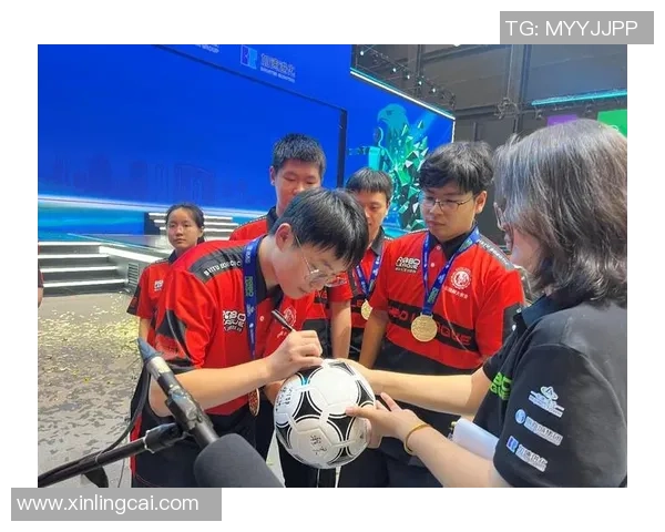 足球团队协作实力大比拼上海足球队荣获第四名佳绩